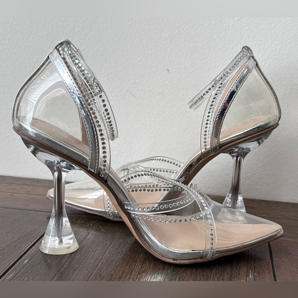 Gianni Bini Lana Rhinestone Lucite Pointed Toe Clear Flared Pumps Womens size 7 - Picture 4 of 11